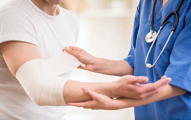 Doctor Treating Injury